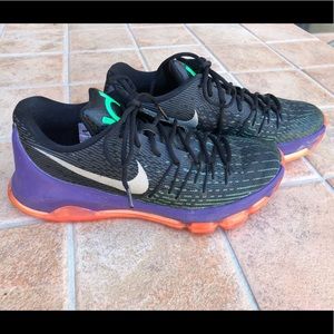 Nike KD 8 Vinary 9.5 Kevin Durant Sneakers